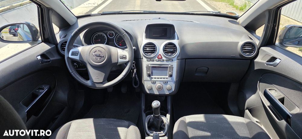 Opel Corsa 1.4 16V Innovation - 8