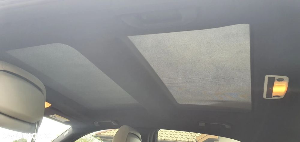 Mercedes-Benz Klasa E - 9