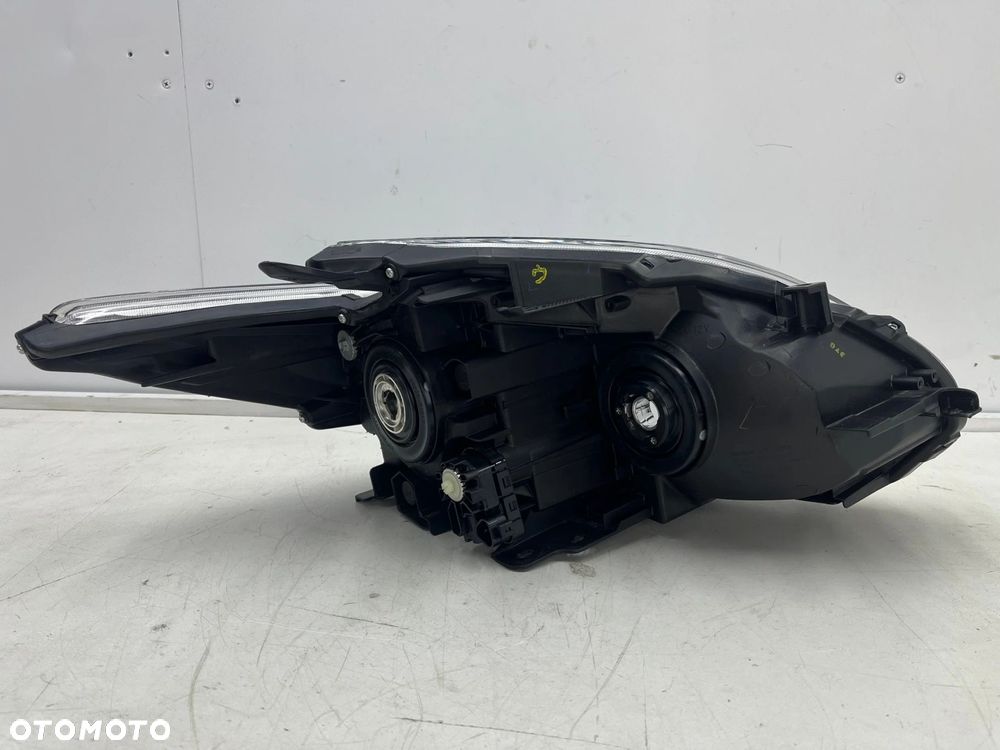 Lampa reflektor Toyota Prius 3 III Lift 12-16r. lewa przednia EU oryginał soczewka lewy przód 81170- - 10