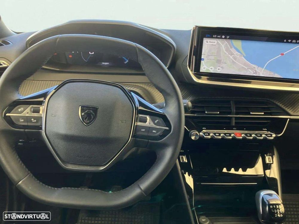 Peugeot 2008 1.2 PureTech Allure - 9