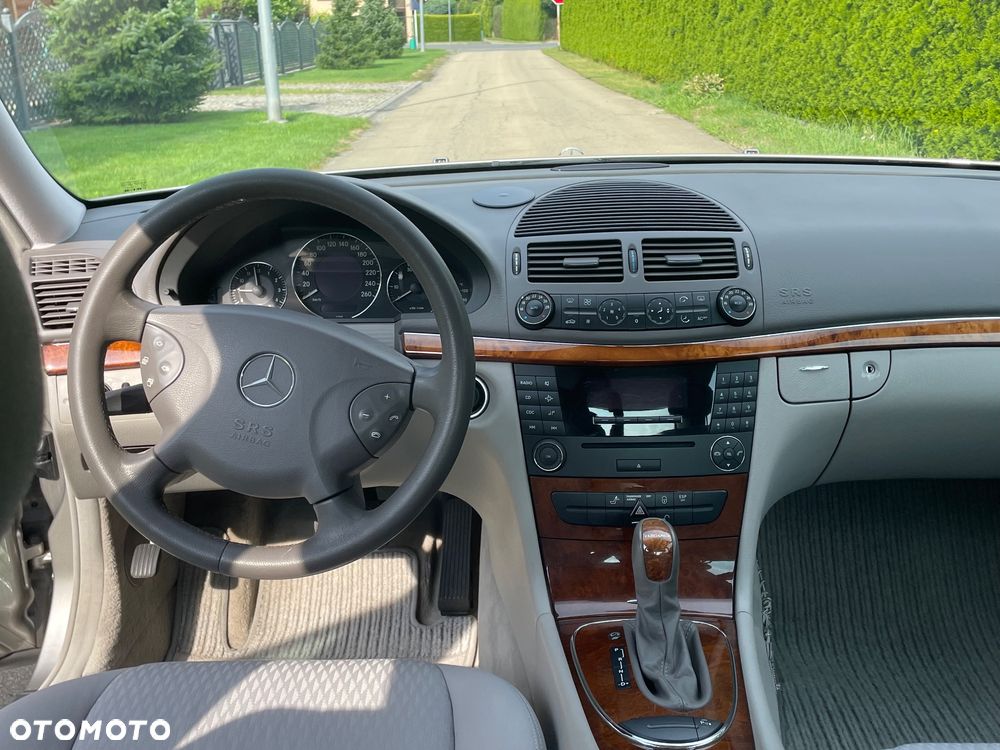 Mercedes-Benz Klasa E - 3