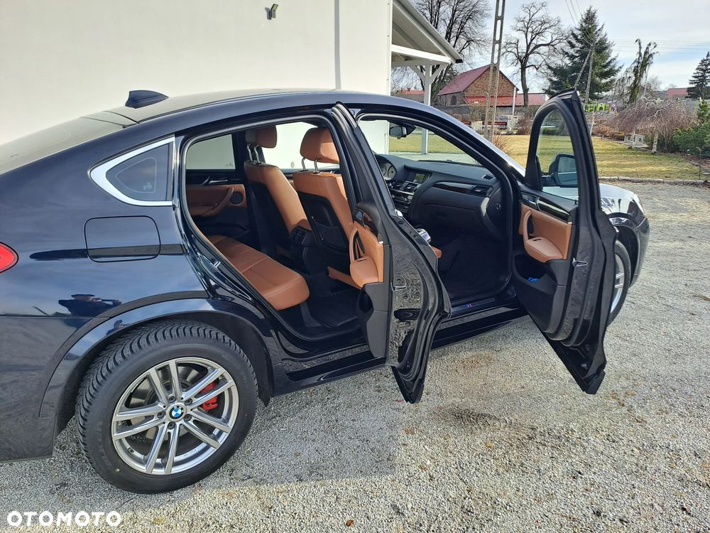 BMW X4 xDrive30d Edycja M Sport - 36