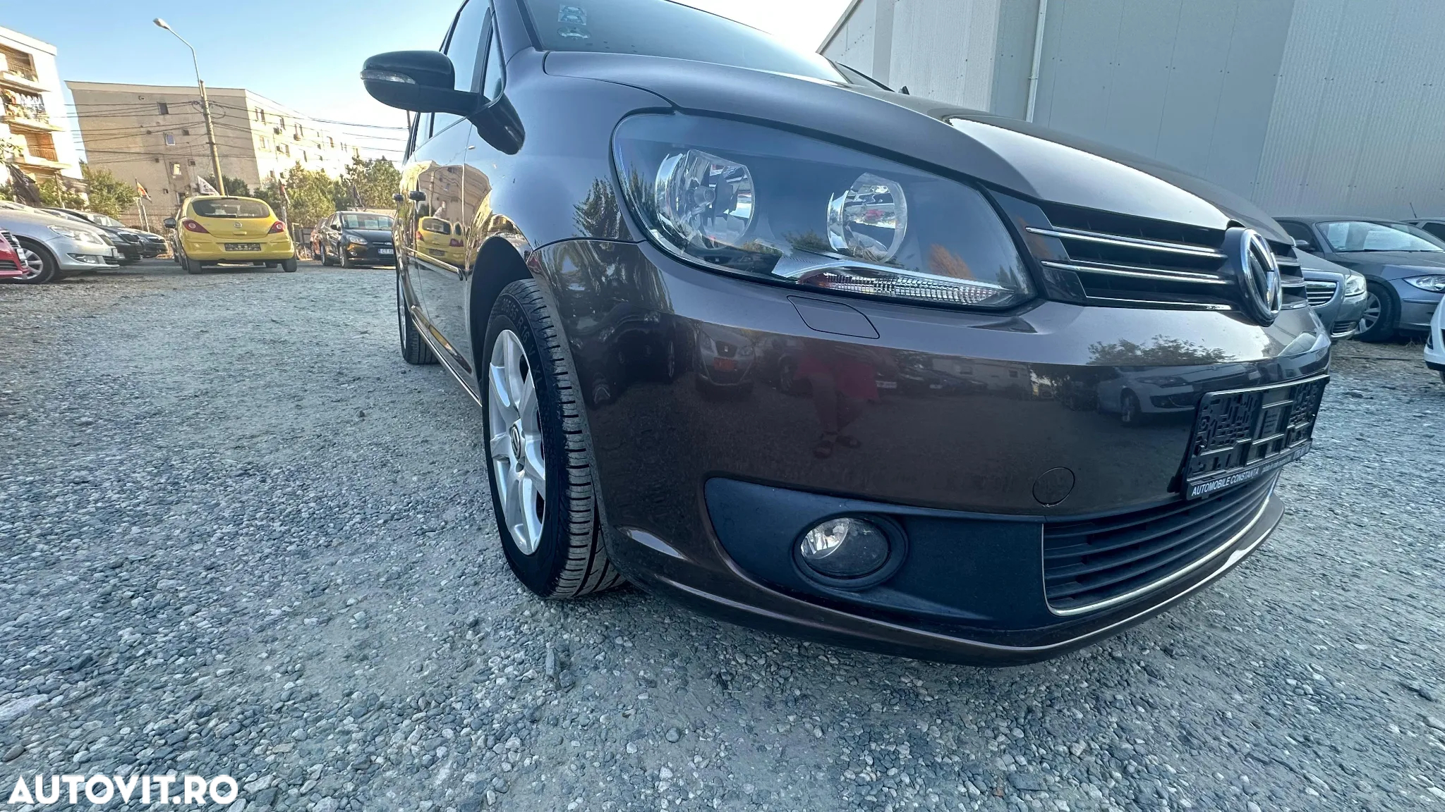 Volkswagen Touran 1.4 TSI MATCH - 19