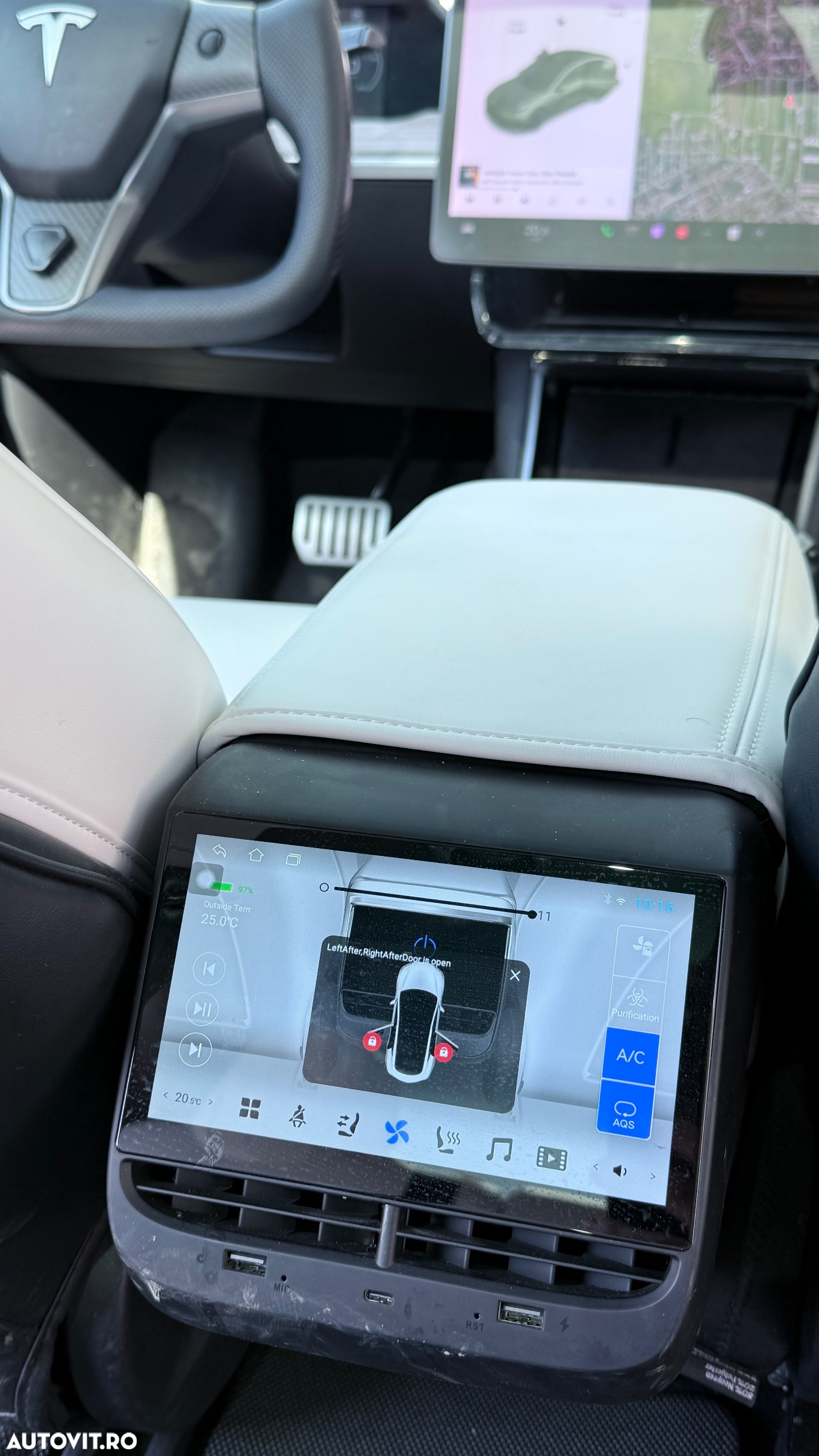 Tesla Model 3 - 6