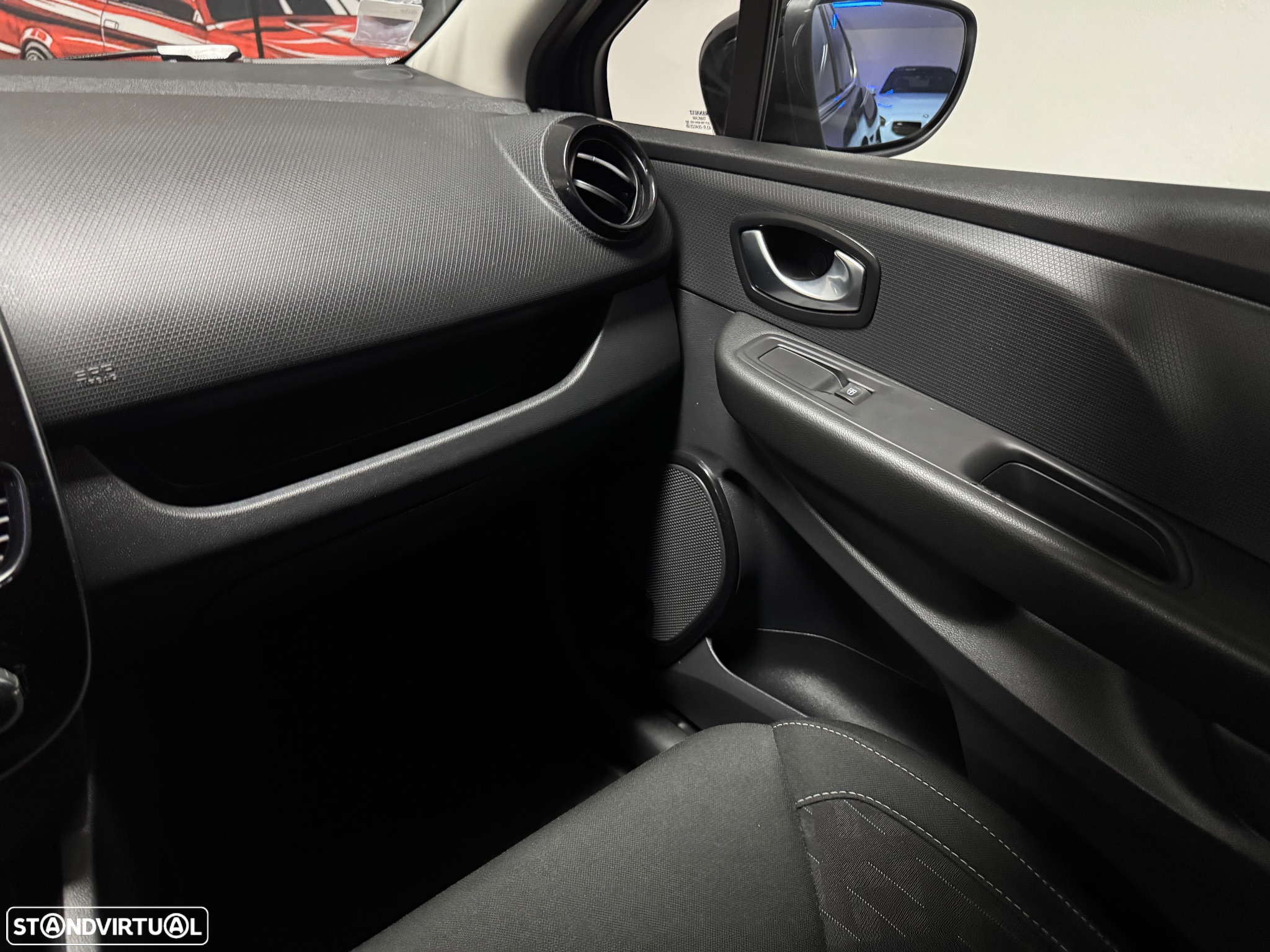Renault Clio 0.9 TCe Limited Edition - 10