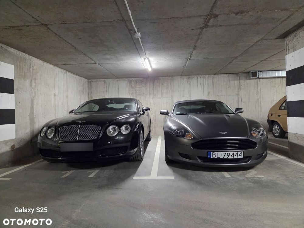 Bentley Continental GT - 13
