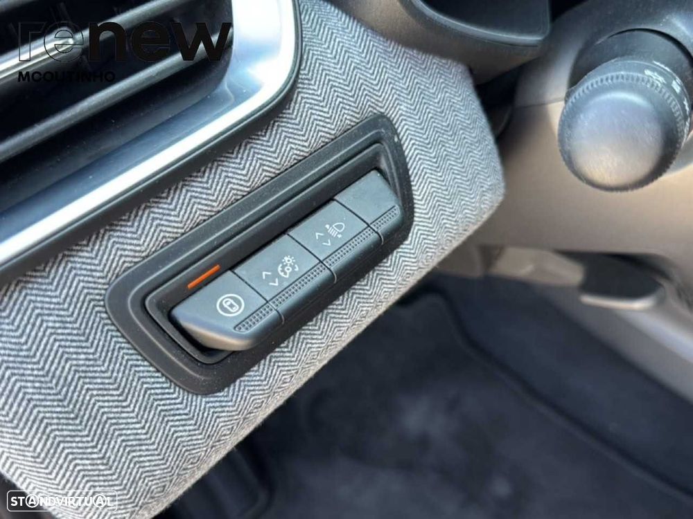 Renault Clio 1.0 TCe Techno Bi-Fuel - 14