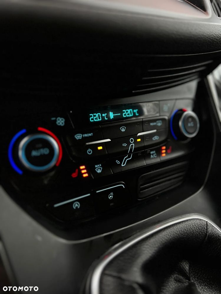 Ford C-MAX 1.5 EcoBoost Titanium ASS - 22