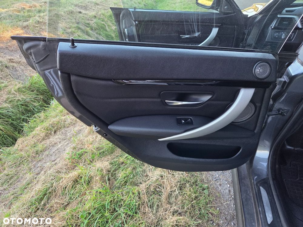 BMW Seria 4 435i M Sport - 28