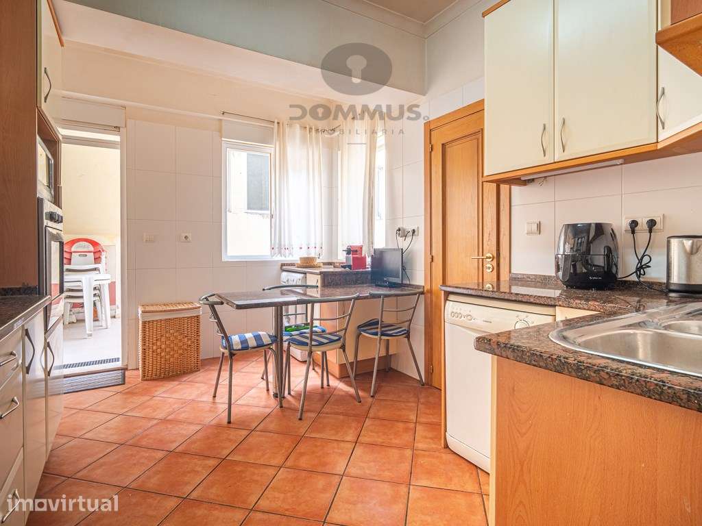 Apartamento T4 com Terraço em Arroios | Centro de Lisboa - Grande imagem: 4/46