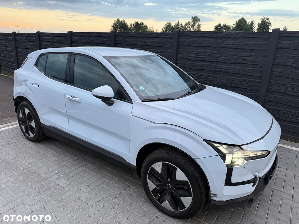 Volvo EX30 Single Motor RWD Plus - 7
