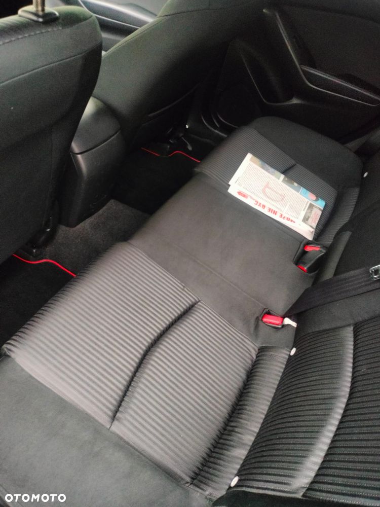 Mazda 3 2.0 Skyenergy - 4