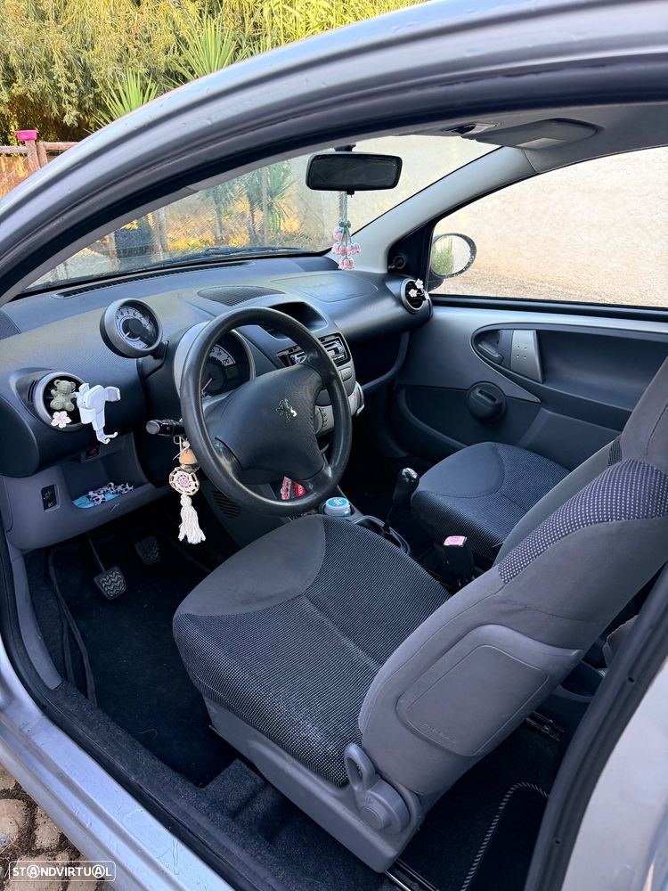Peugeot 107 1.0 Urban - 6