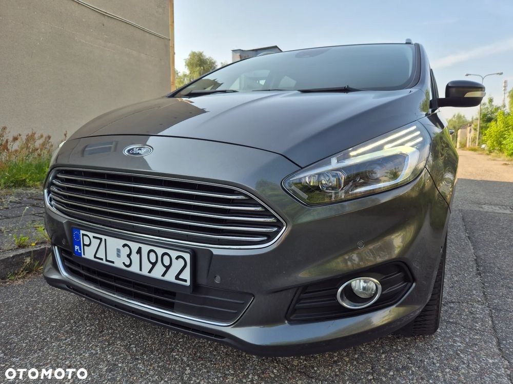 Ford S-Max 2.0 TDCi Titanium - 1