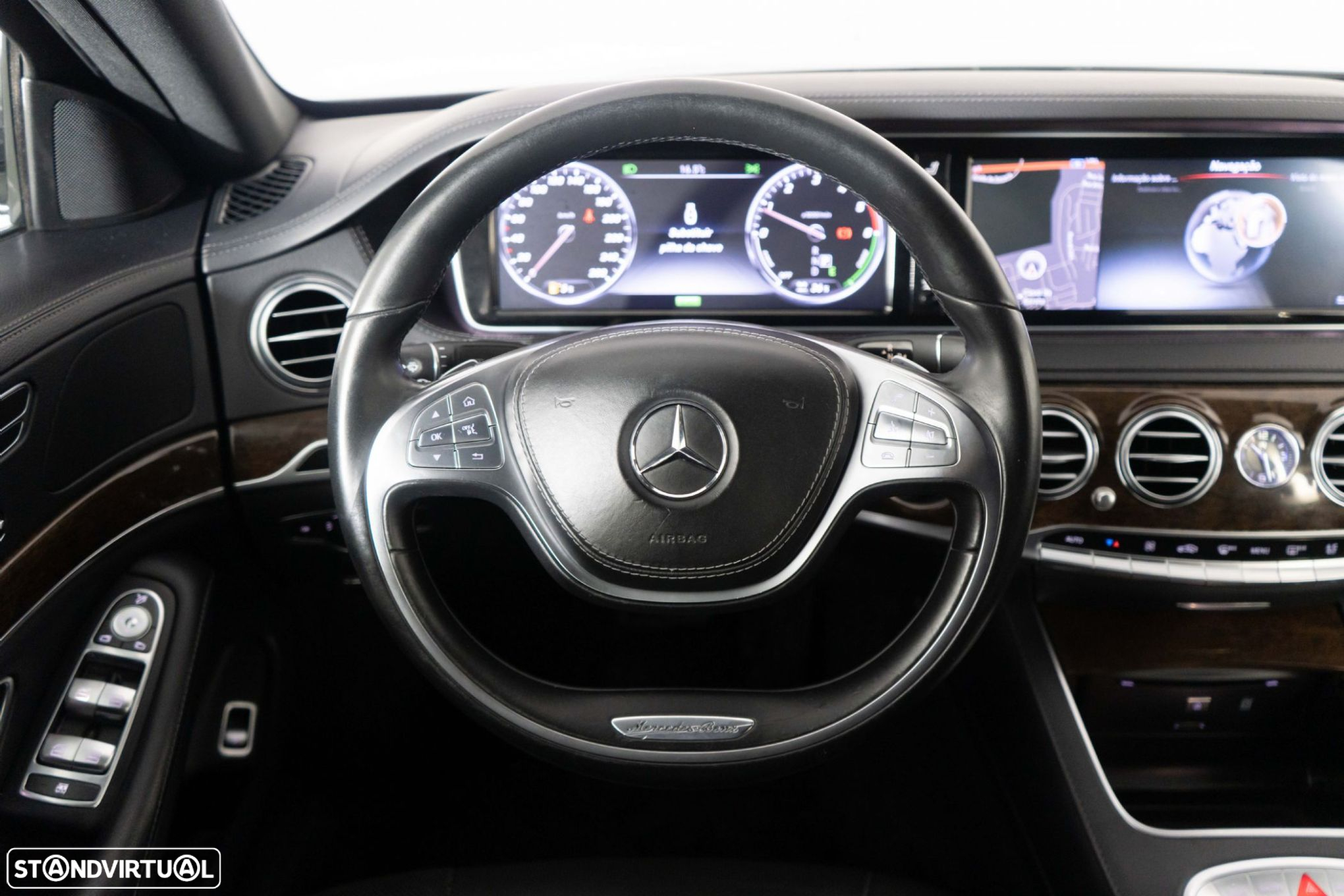 Mercedes-Benz S 300 BlueTEC Hybrid - 23