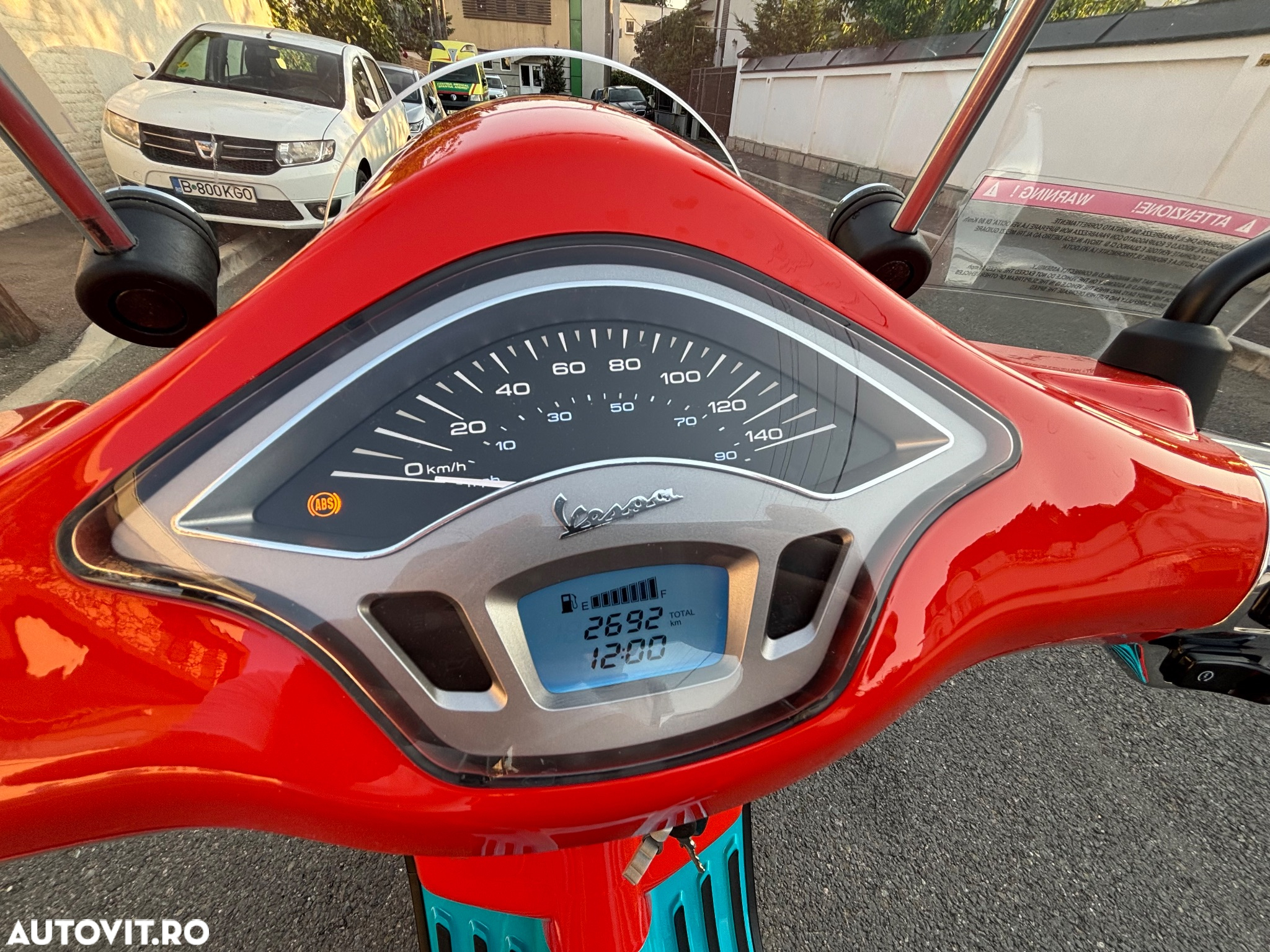 Vespa Primavera 125 - 7