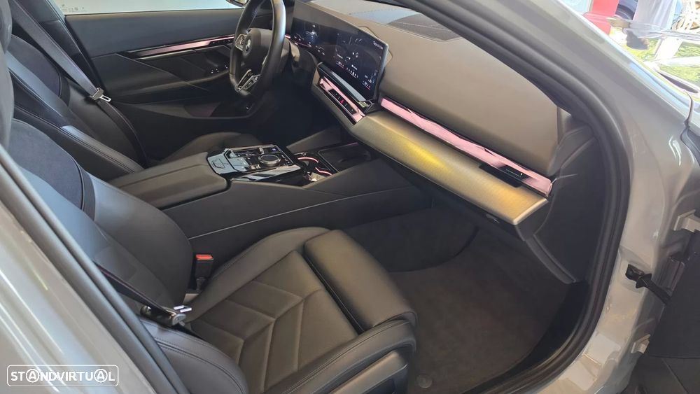 BMW i5 eDrive40 Pack Desportivo M Pro - 48