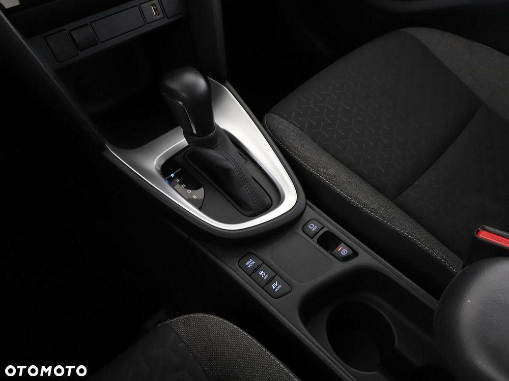 Toyota Yaris Cross Hybrid 1.5 Dynamic - 30