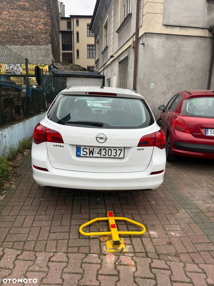 Opel Astra 1.7 CDTI DPF (119g) Edition - 4