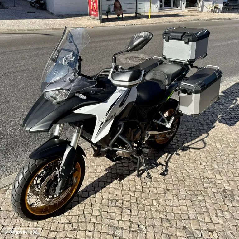 QJ Motor SRT 700X - 30