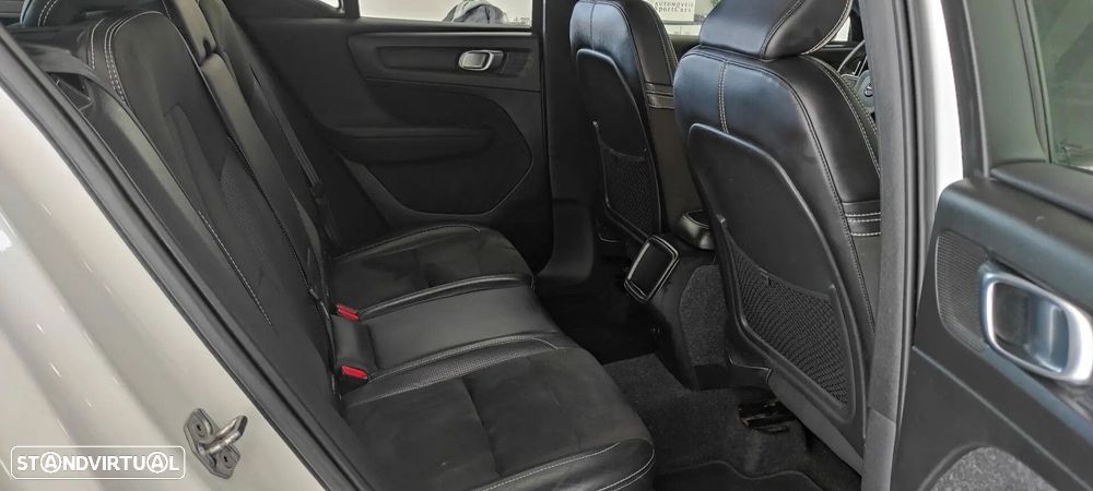 Volvo XC 40 2.0 D3 R-Design Geartronic - 20