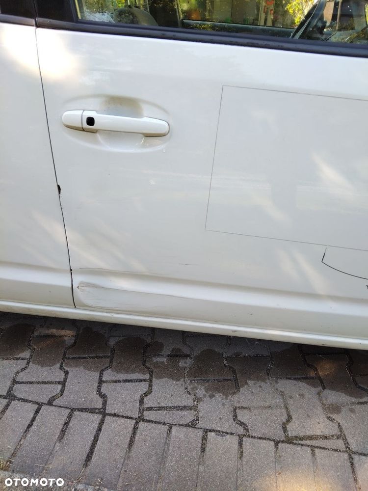 Toyota Prius 1.5 VVT-i Sol - 4