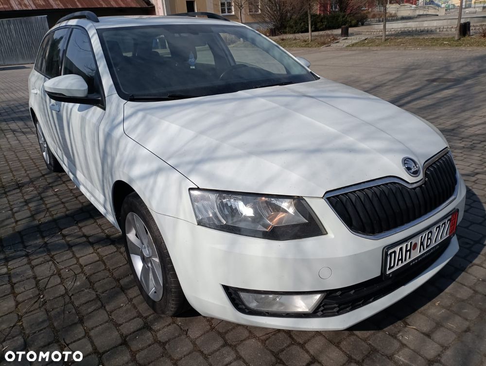 Skoda Octavia 2.0 TDI Style - 6