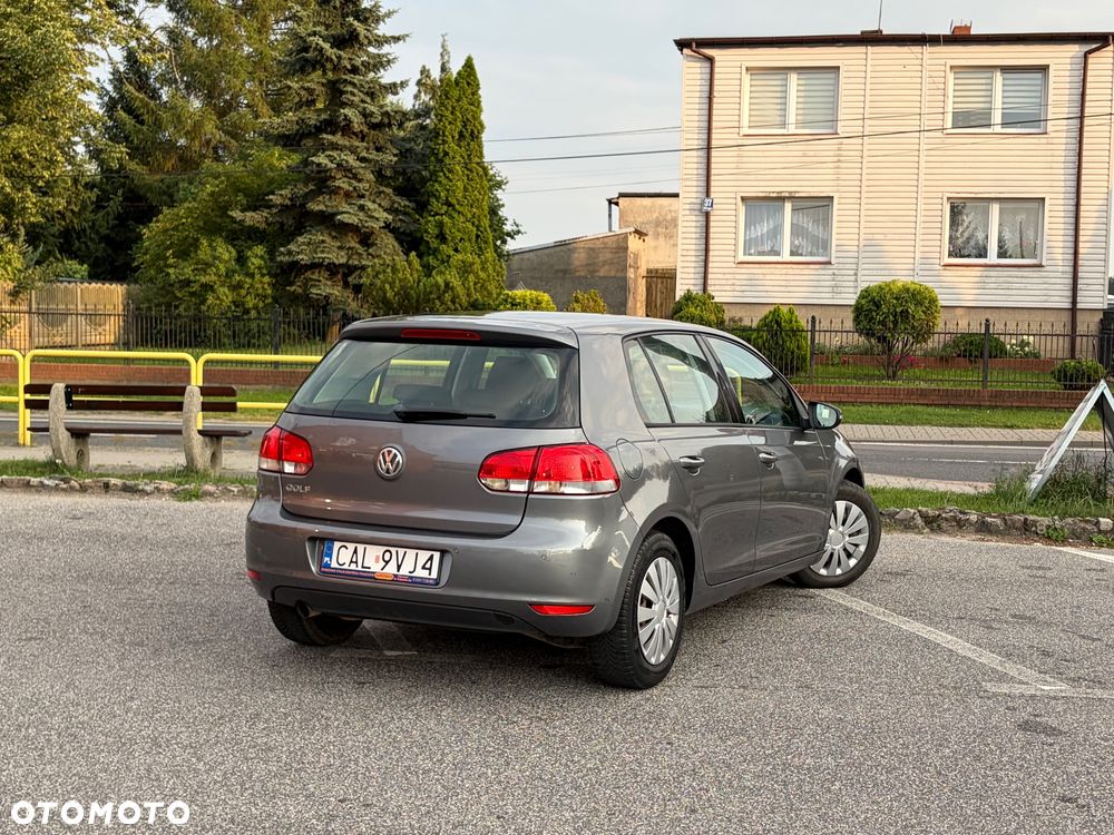 Volkswagen Golf 1.6 TDI DPF Comfortline - 13