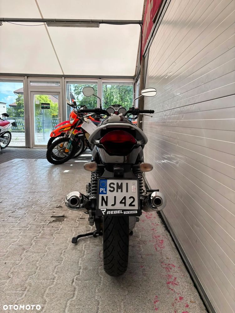 Moto Guzzi Breva - 30