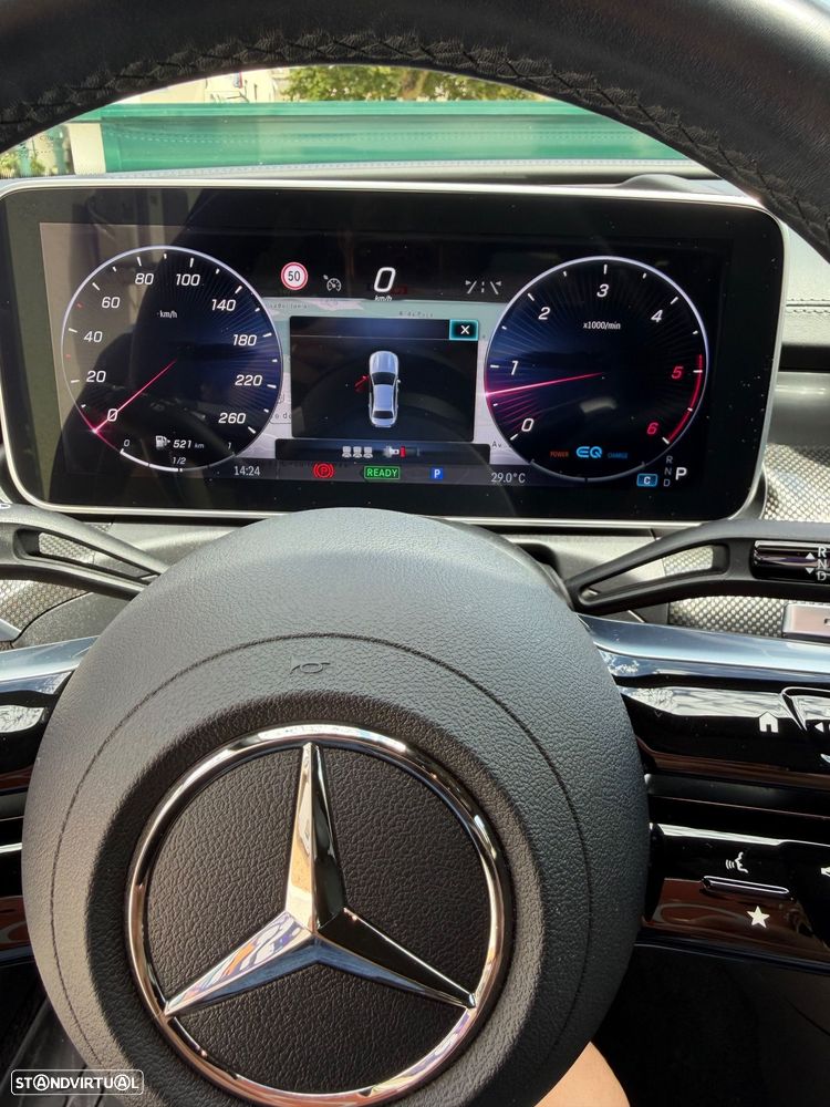 Mercedes-Benz C 300 d AMG Line - 24