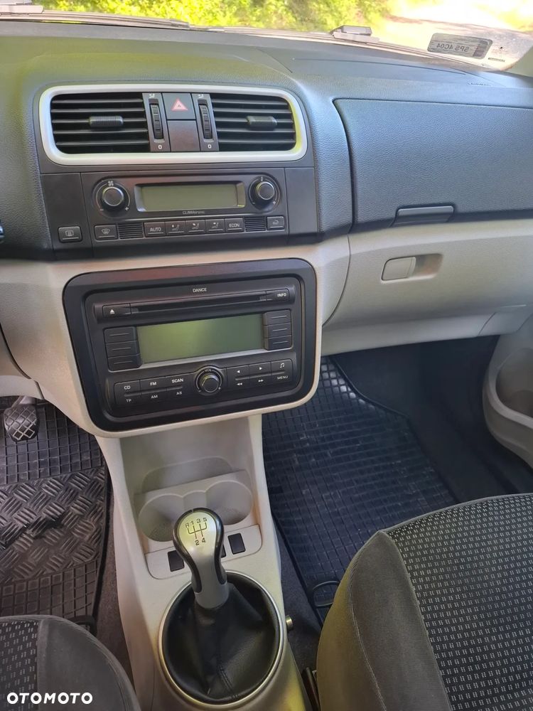 Skoda Roomster 1.6 16V - 19