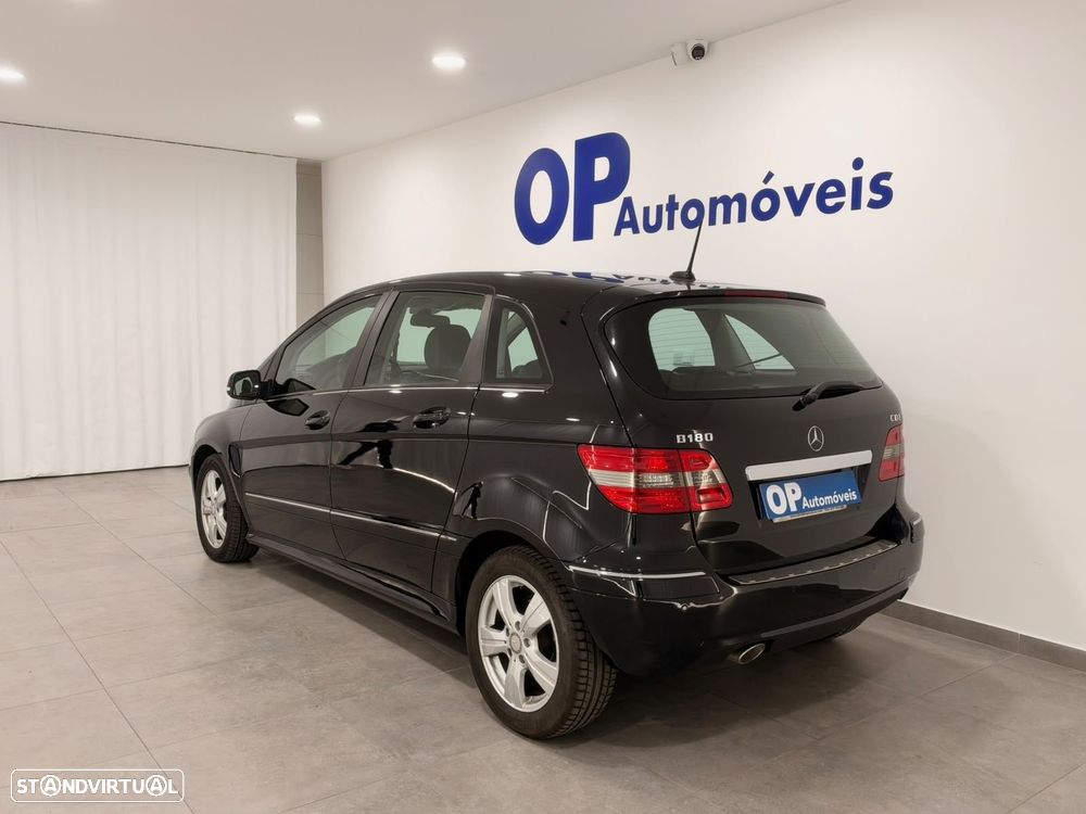 Mercedes-Benz B 180 CDi Autotronic - 3