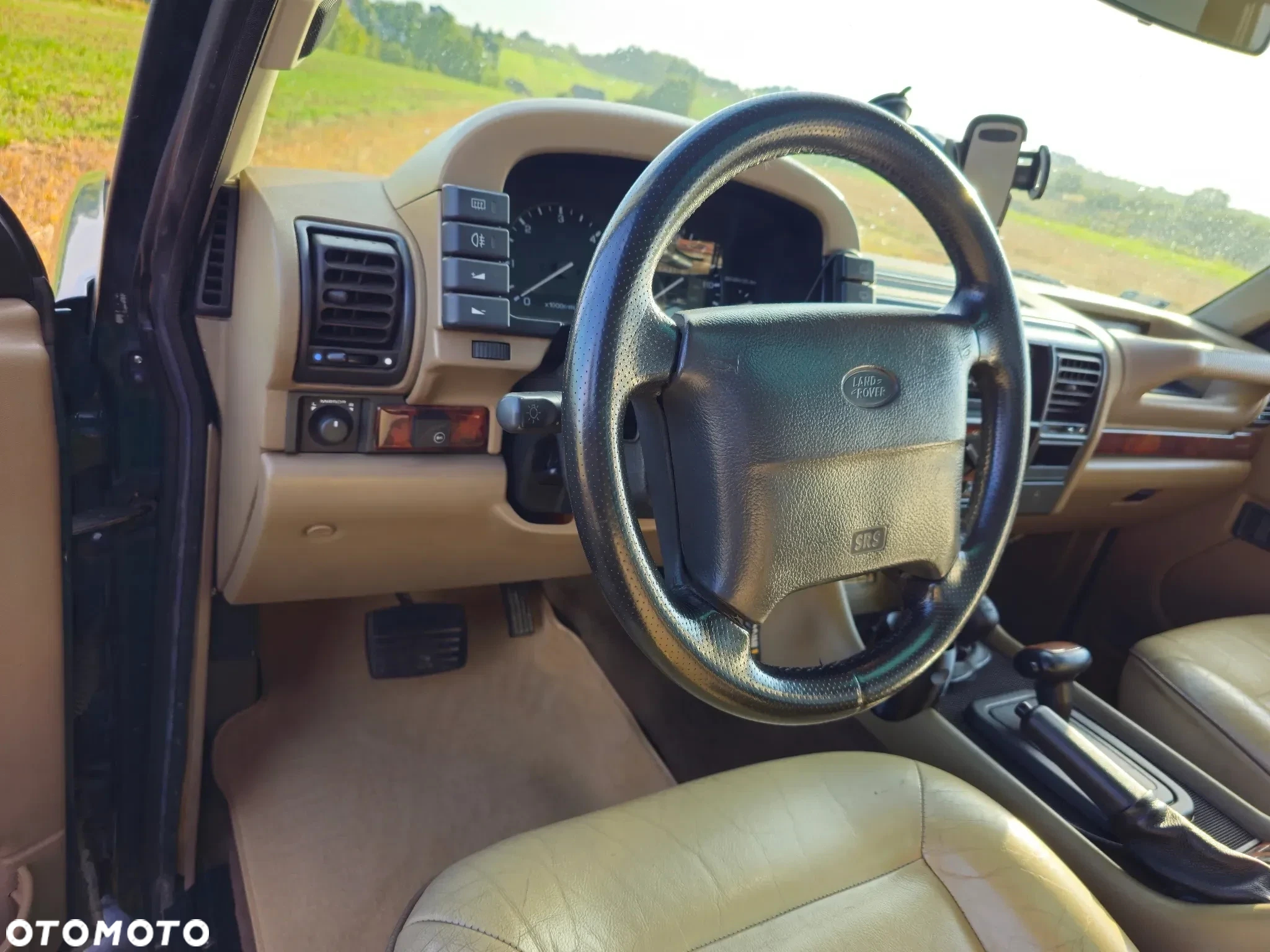 Land Rover Discovery II 4.0 V8 ES - 11
