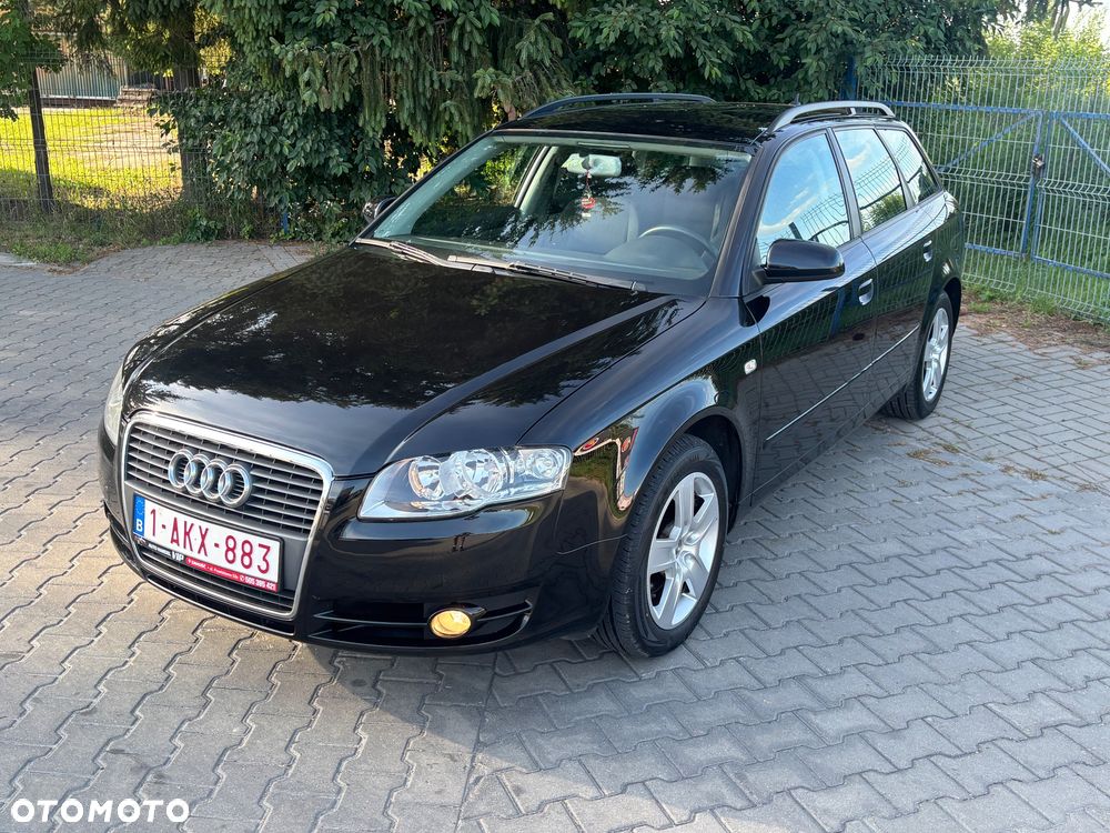 Audi A4 Avant - 16