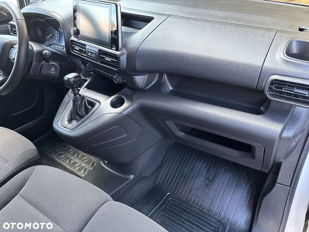 Toyota PROACE CITY - 15