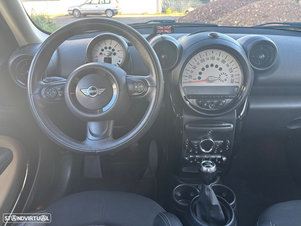 MINI Countryman Cooper D ALL4 - 6