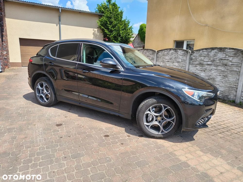 Alfa Romeo Stelvio - 7