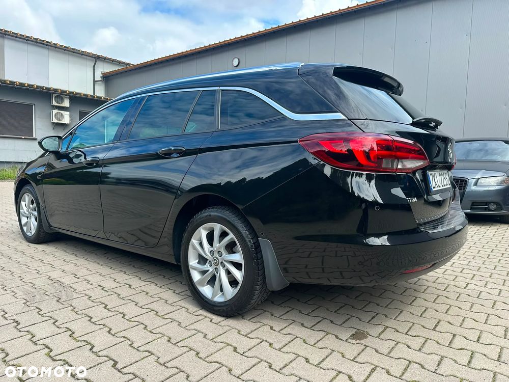 Opel Astra 1.4 T Elite - 9