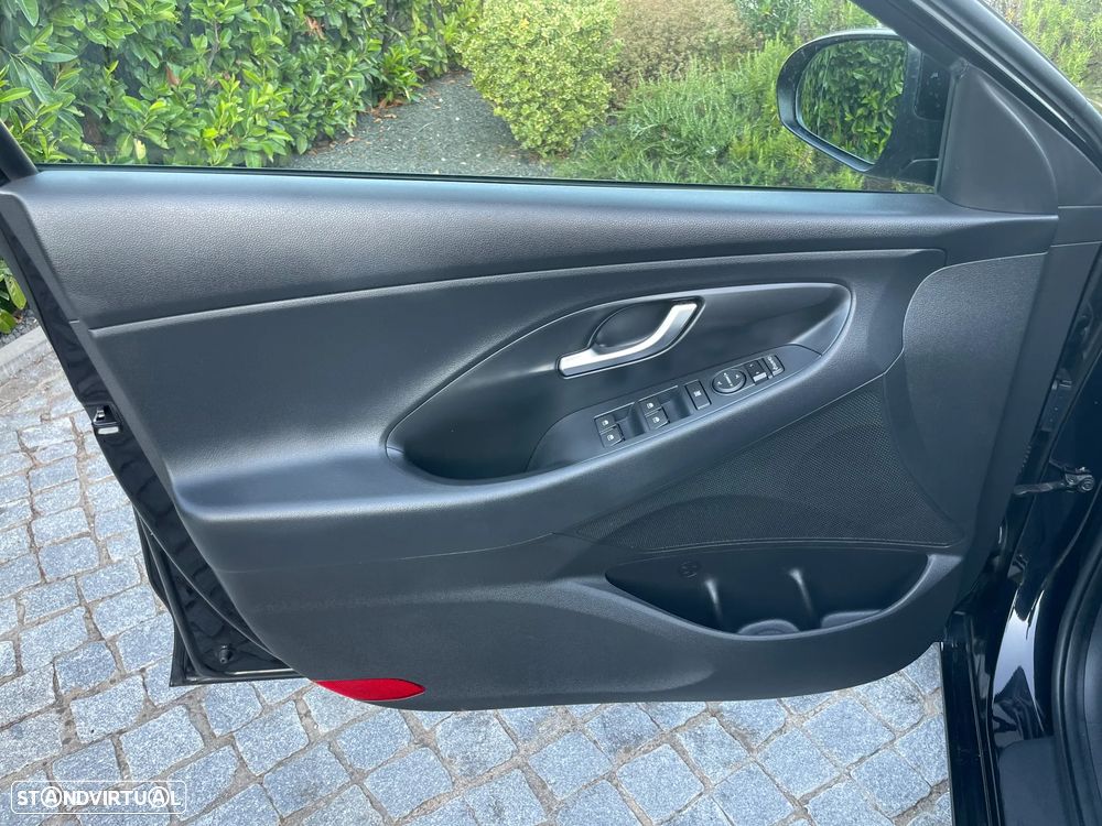 Hyundai i30 CW - 22