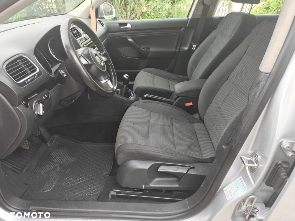 Volkswagen Golf 1.6 TDI Comfortline - 8