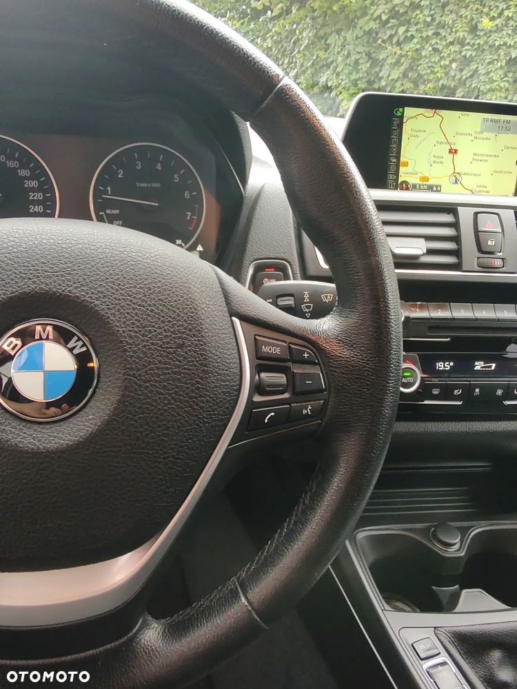 BMW Seria 1 120i Advantage - 18
