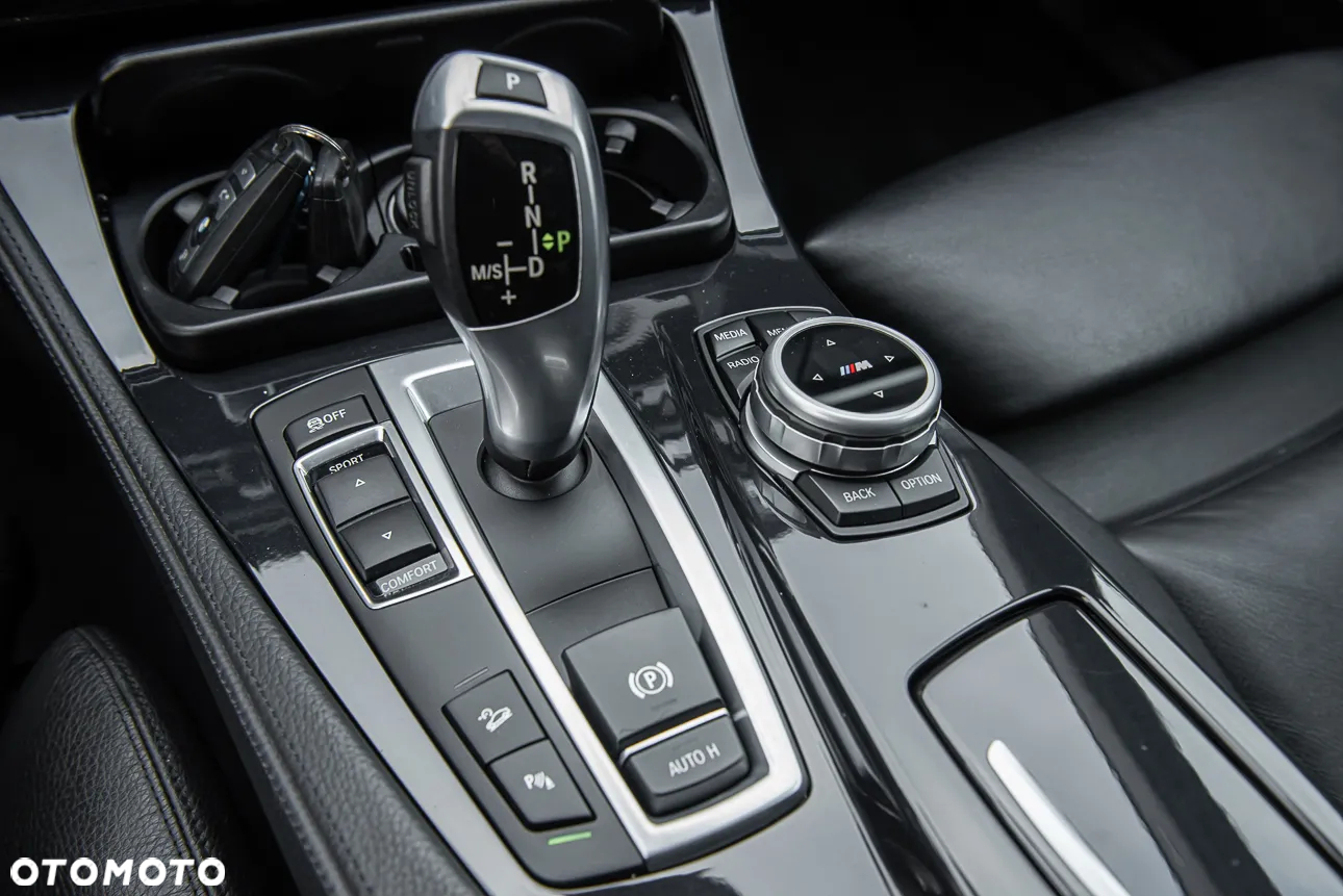 BMW Seria 5 535d Luxury Line - 25