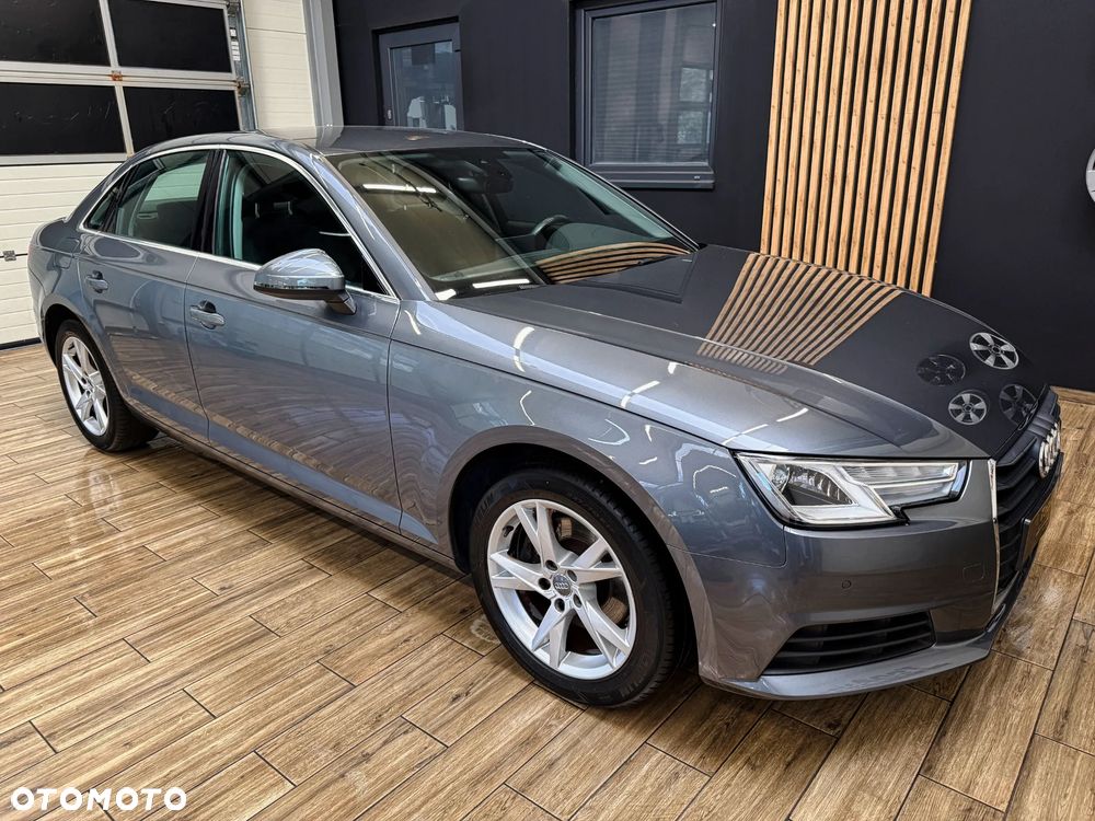 Audi A4 Limousine 2.0 TFSI ultra S tronic design - 5