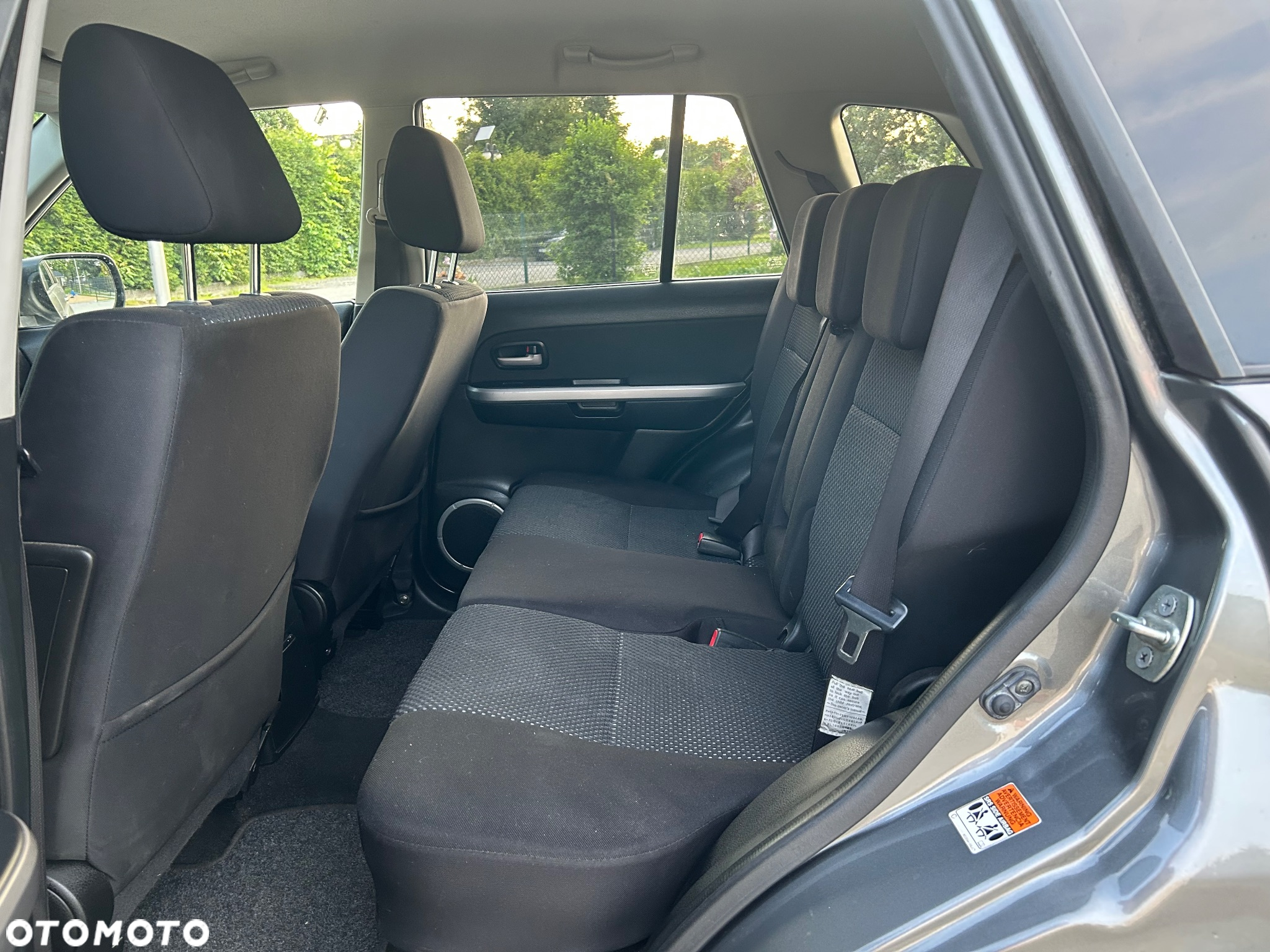 Suzuki Grand Vitara 2.0 - 10