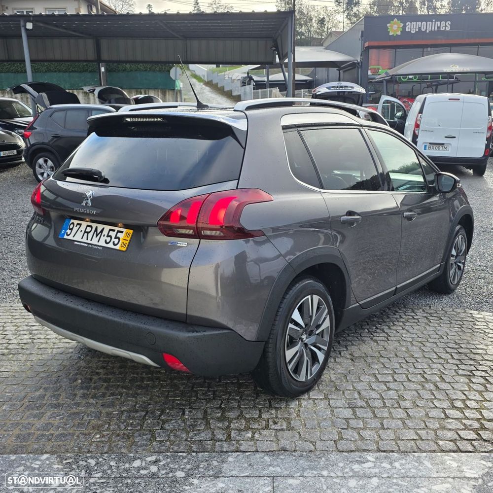 Peugeot 2008 1.2 PureTech Allure - 14