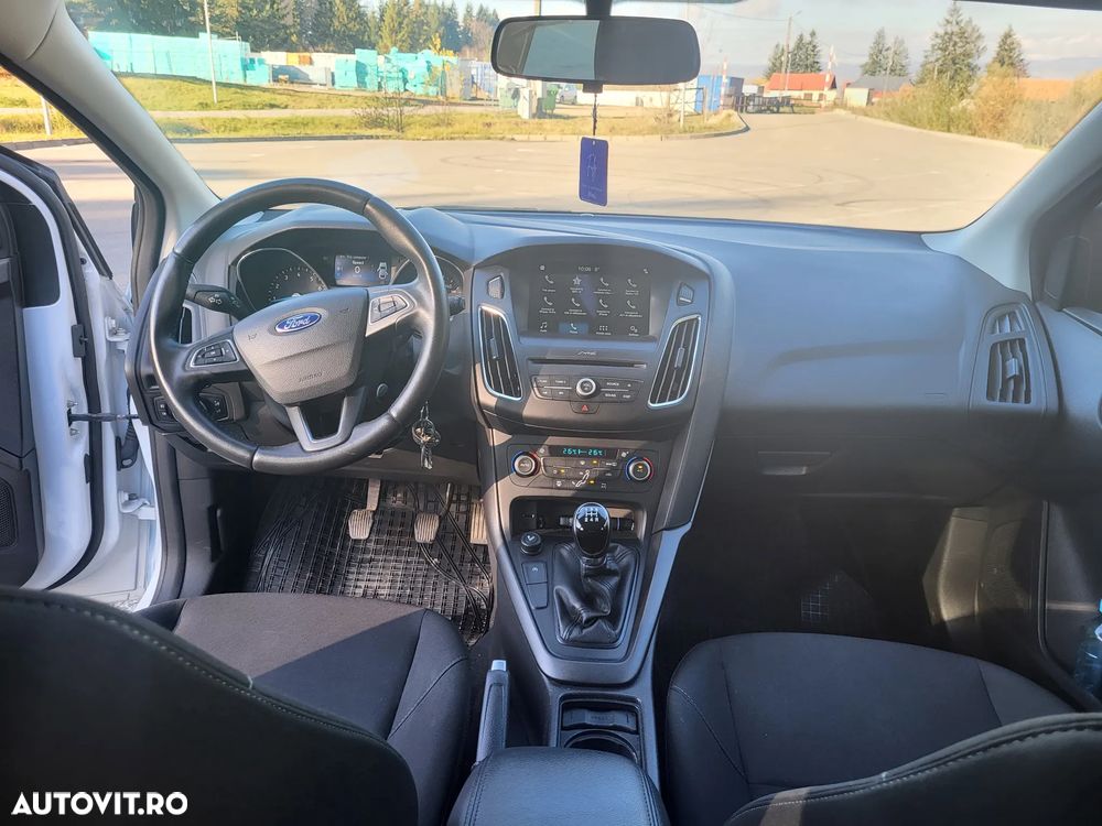 Ford Focus 1.0 EcoBoost Trend Edition - 6