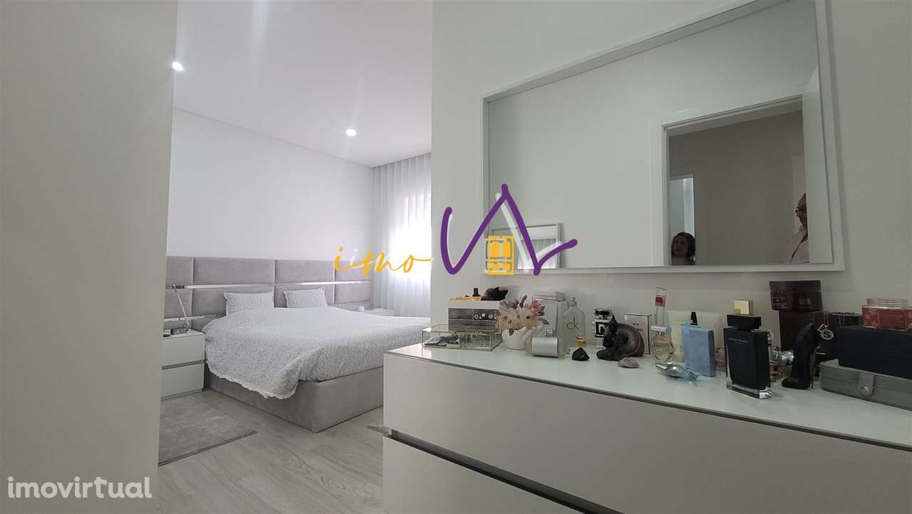 Apartamento T3 junto à praia - Grande imagem: 5/33