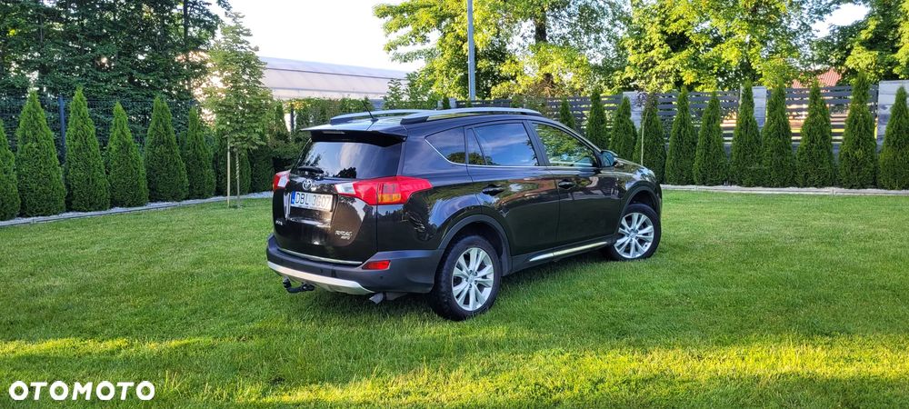 Toyota RAV4 - 5