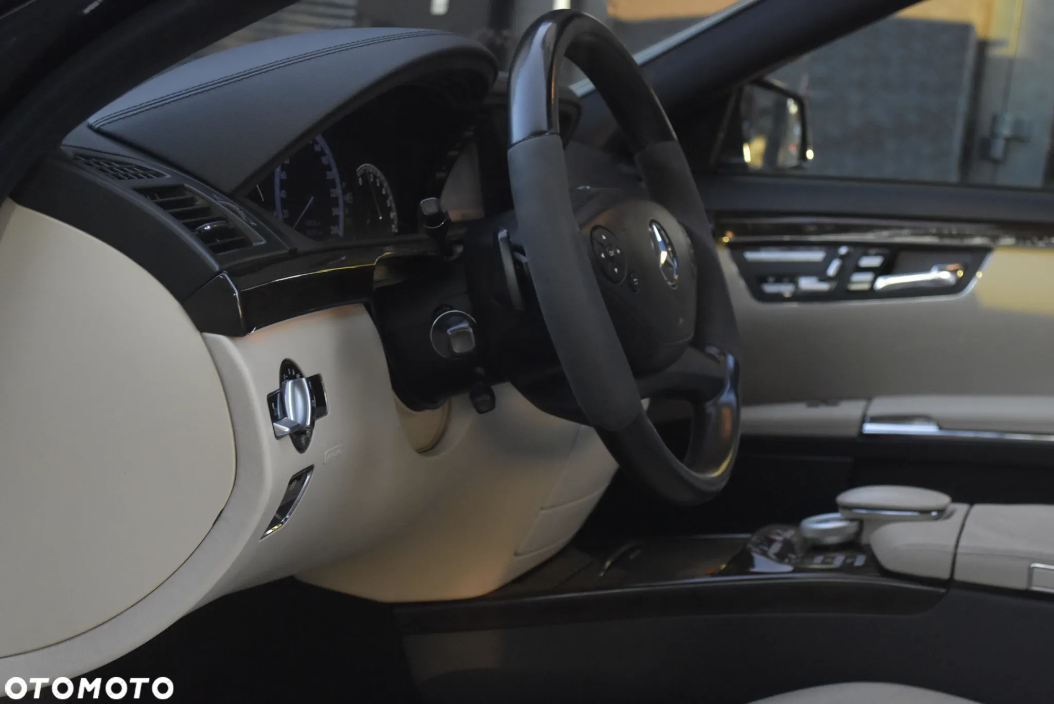 Mercedes-Benz Klasa S 350 L BlueEFFICIENCY 7G-TRONIC - 23