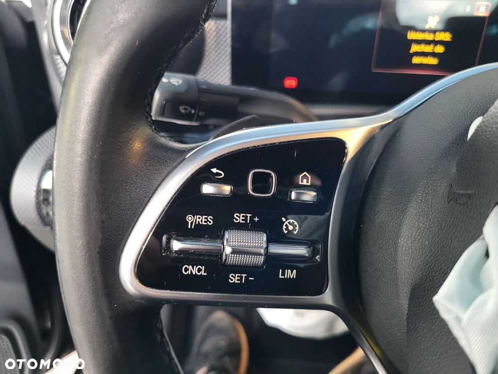 Mercedes-Benz CLA 180 7G-DCT Progressive Line Advanced - 26